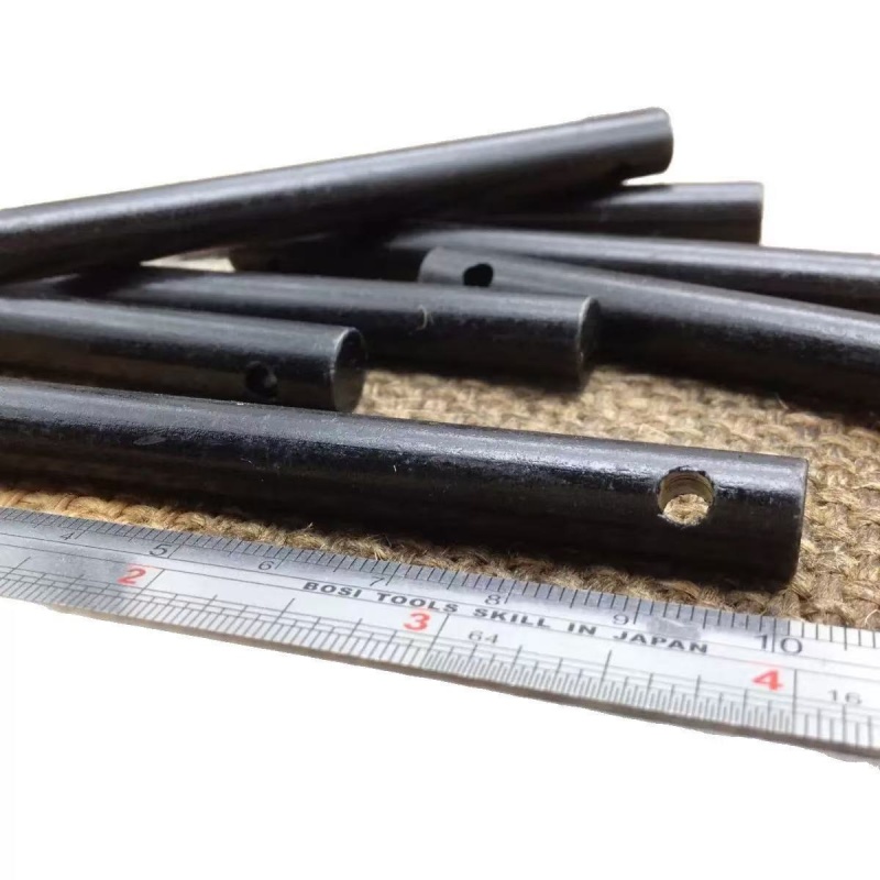 2 STUKS 8*80mm Geperforeerde C - Ferro Rod Striker recensie en prijs